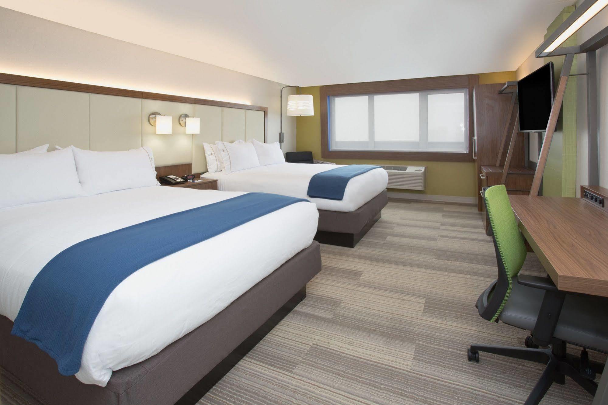 Holiday Inn Express & Suites - Cincinnati Ne - Red Bank Road By Ihg Exteriér fotografie